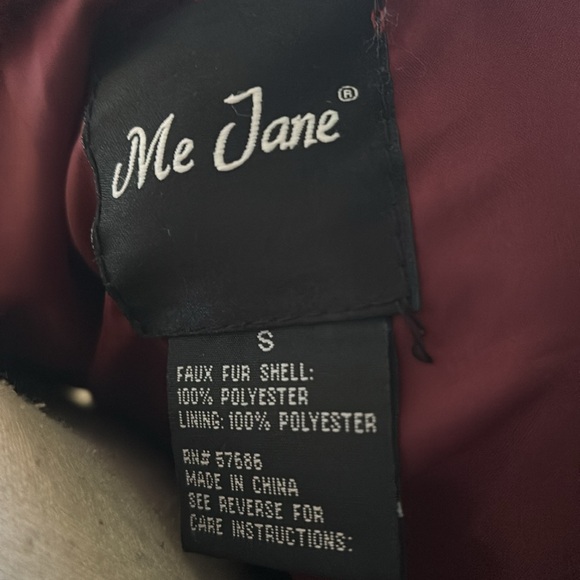 Women’s Sz S Me Jane burgundy faux collar casual gorgeous vest sweater - Picture 6 of 7